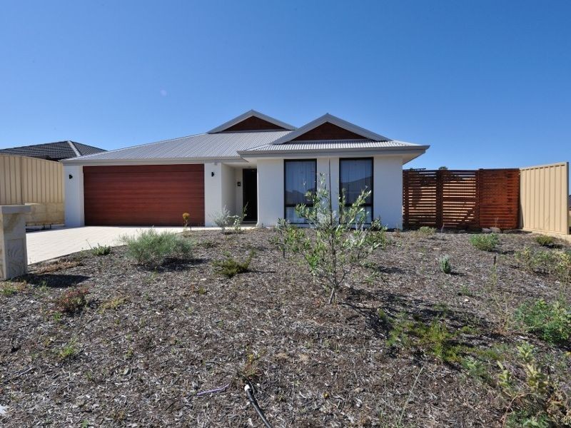 4 Camballin Loop, Bertram WA 6167