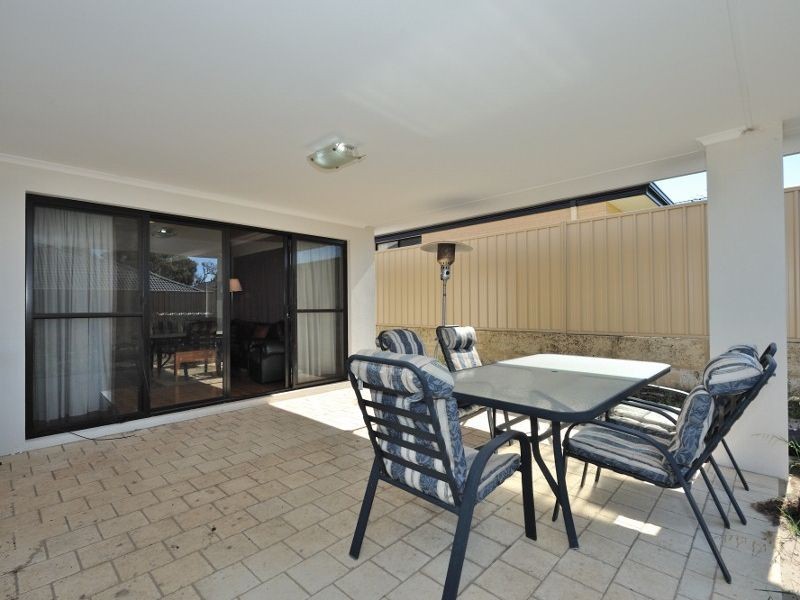 4 Camballin Loop, Bertram WA 6167