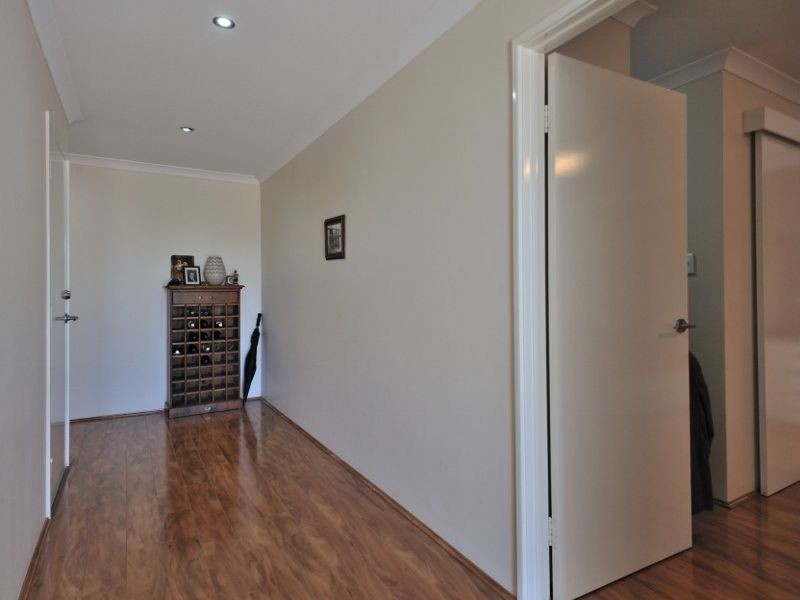 4 Camballin Loop, Bertram WA 6167