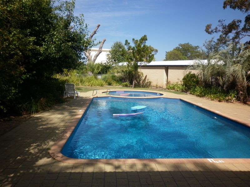 22/2 Pengilly Road, Orelia WA 6167