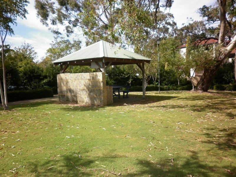 22/2 Pengilly Road, Orelia WA 6167