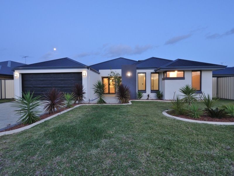 18 Kalbarri Crescent, Bertram WA 6167