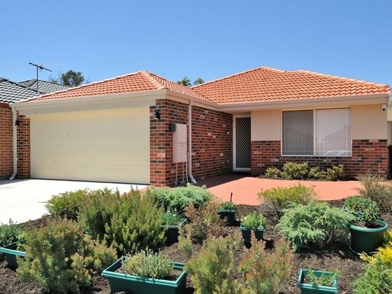 55 Stokesay Street, Orelia WA 6167