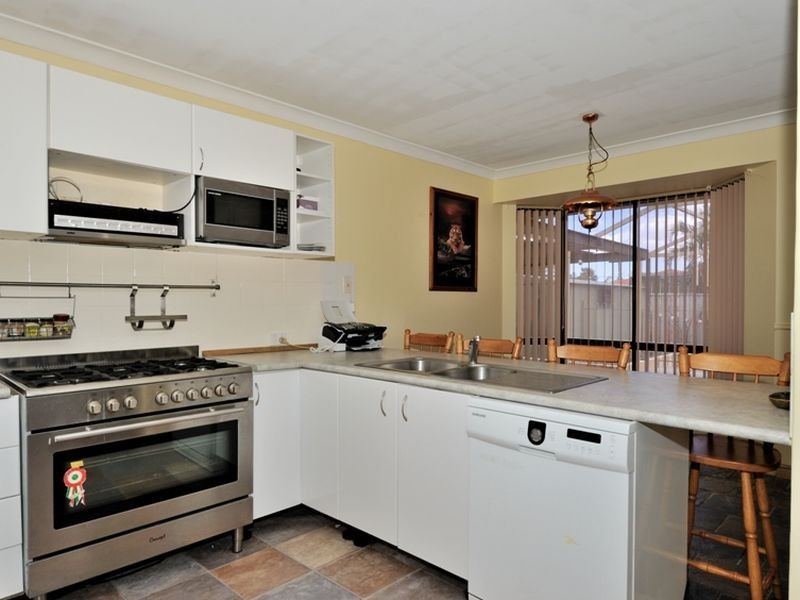 20 Upton Road, High Wycombe WA 6057
