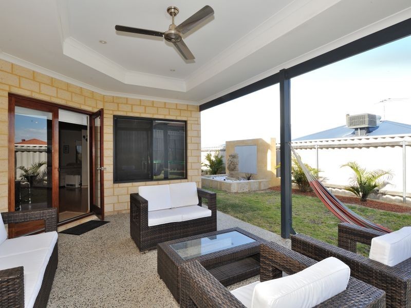 82 Colchester Avenue, Orelia WA 6167