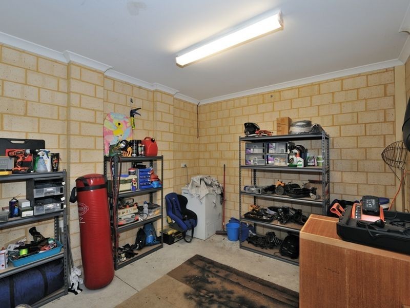 82 Colchester Avenue, Orelia WA 6167