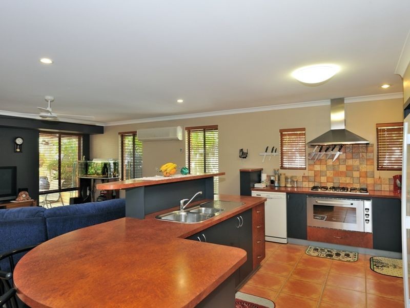19 Dunster Way, Orelia WA 6167