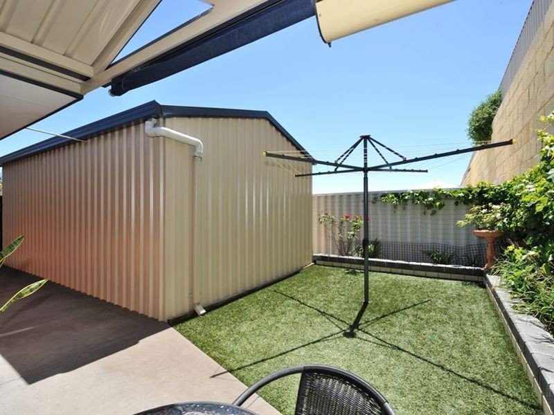 19 Dunster Way, Orelia WA 6167