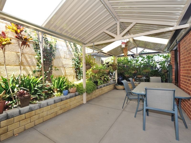 19 Dunster Way, Orelia WA 6167