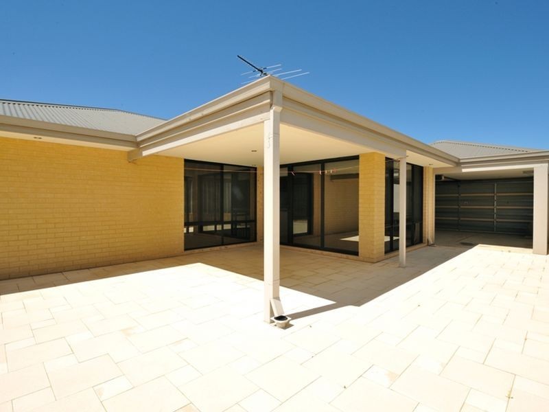 48 Orelia Avenue, Orelia WA 6167