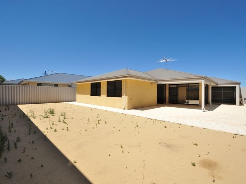 48 Orelia Avenue, Orelia WA 6167