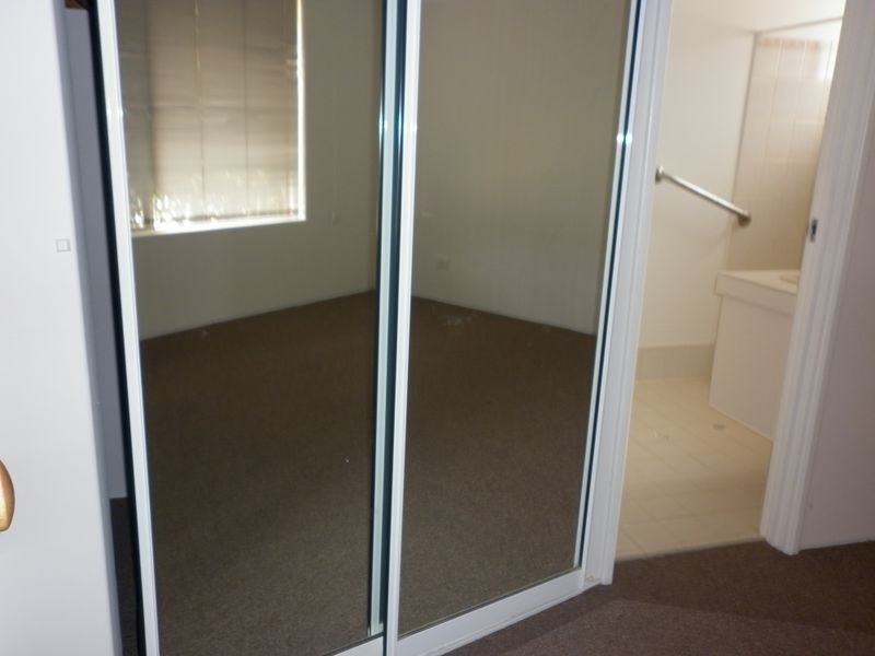 68 Perham Cres, Leda WA 6170