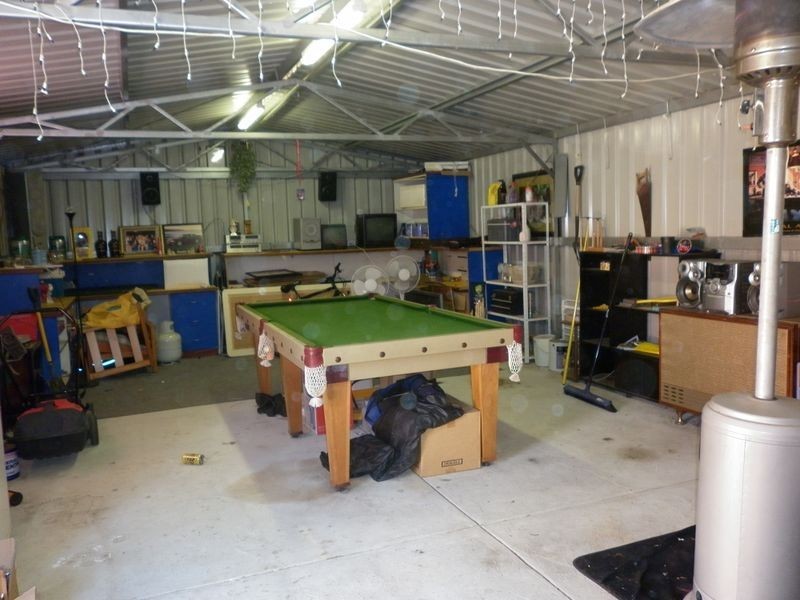 1 Tudor Court, Parmelia WA 6167