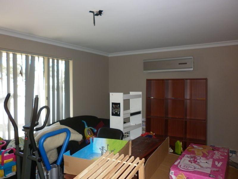 1 Tudor Court, Parmelia WA 6167