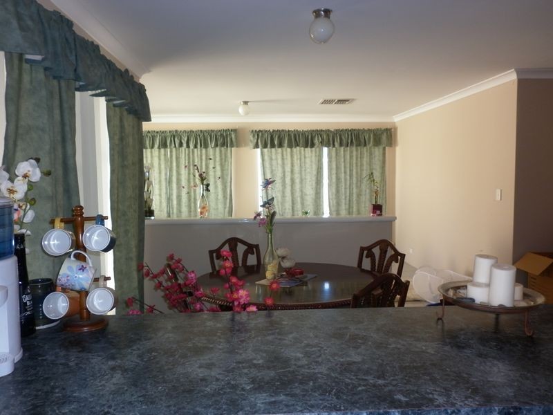 1 Tudor Court, Parmelia WA 6167