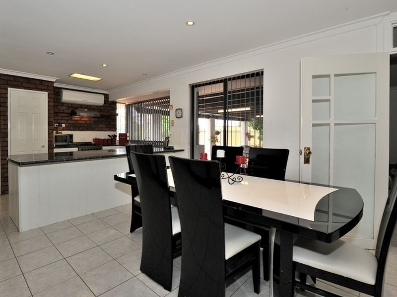 16 Belbird Court, High Wycombe WA 6057