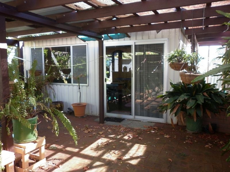 130 Calista Avenue, Calista WA 6167