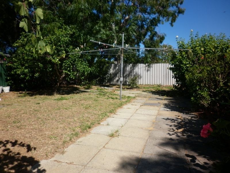 130 Calista Avenue, Calista WA 6167