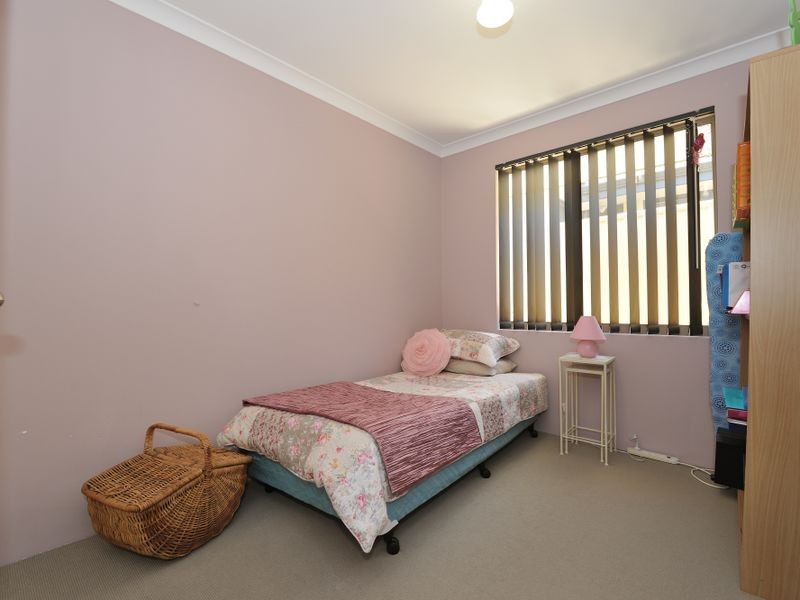 6 Stratford Road, Bertram WA 6167