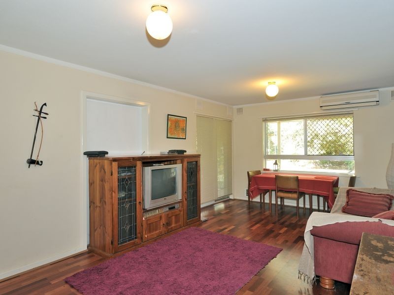 Unit 1, 44 Mulligan Way, Orelia WA 6167