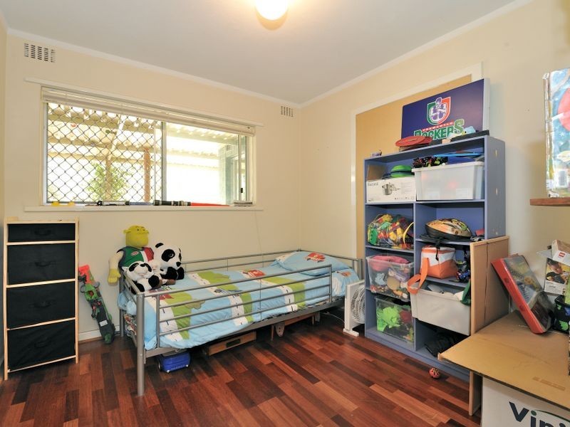 Unit 1, 44 Mulligan Way, Orelia WA 6167