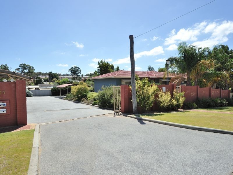 Unit 1, 44 Mulligan Way, Orelia WA 6167