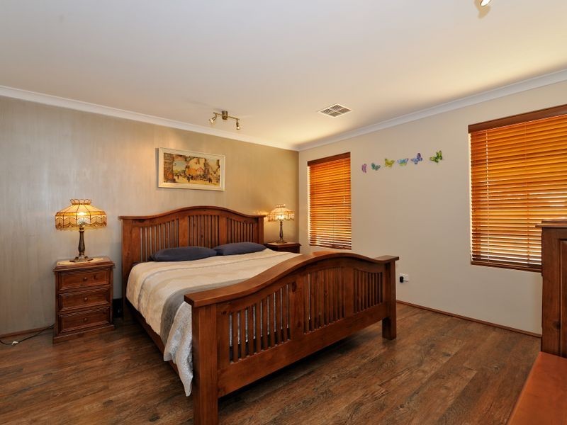 1 Gorman Place, Calista WA 6167