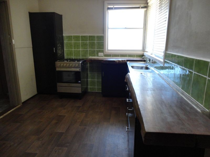 28 Nathaniel Way, Orelia WA 6167