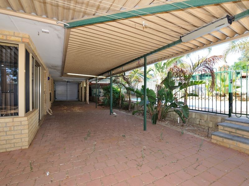 12 Devitt Grove, Parmelia WA 6167
