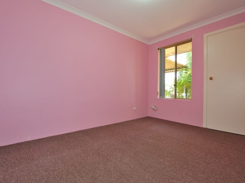 12 Devitt Grove, Parmelia WA 6167