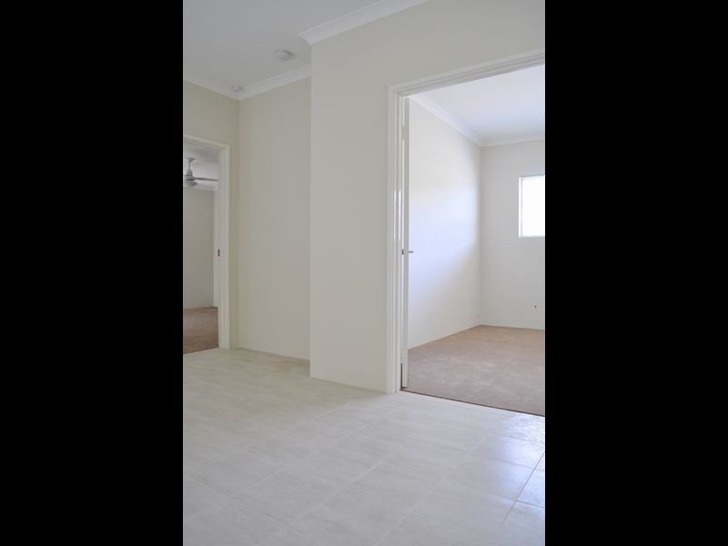 25 Tetbury Way, Wellard WA 6170