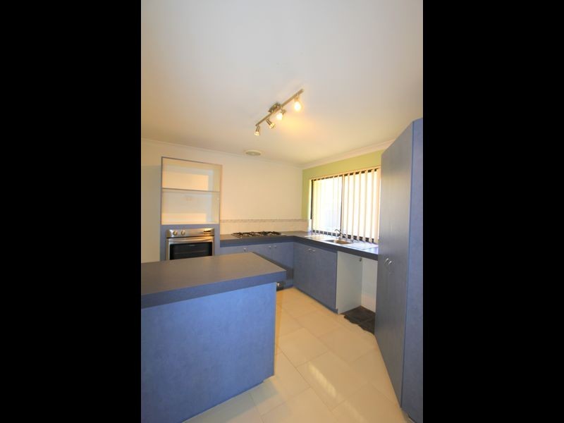 57 Colchester Avenue, Orelia WA 6167