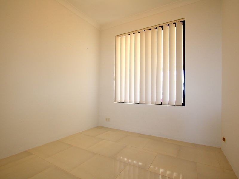 57 Colchester Avenue, Orelia WA 6167