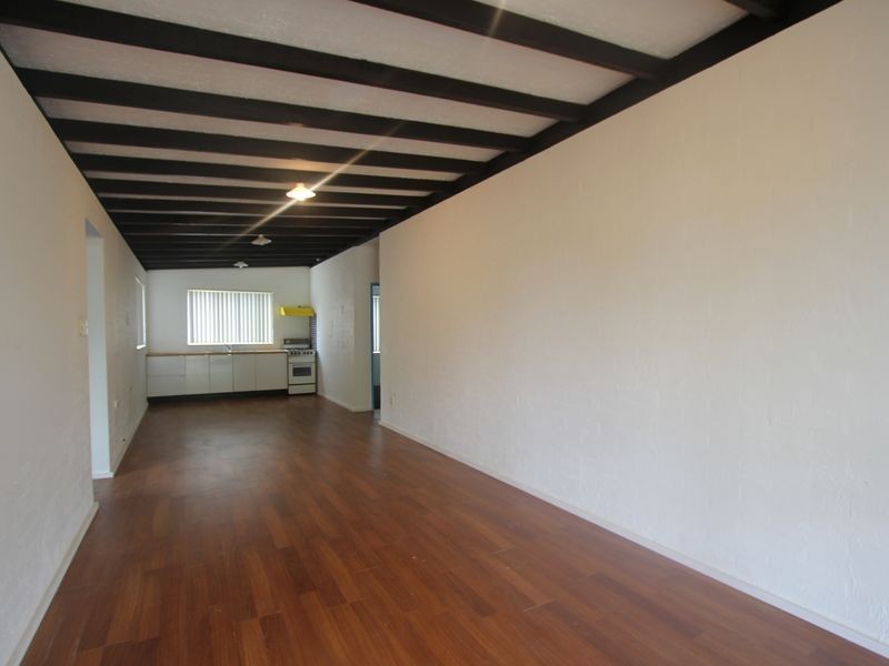 38 Woodley Way, Parmelia WA 6167