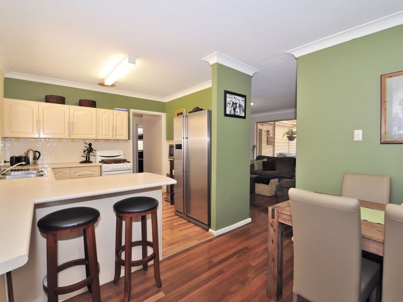 73 Sulphur Road, Orelia WA 6167