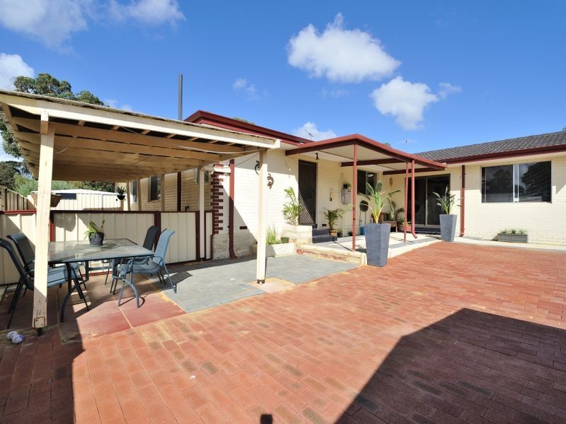 73 Sulphur Road, Orelia WA 6167