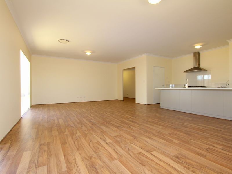 81 Sapphire Chase, Wellard WA 6170