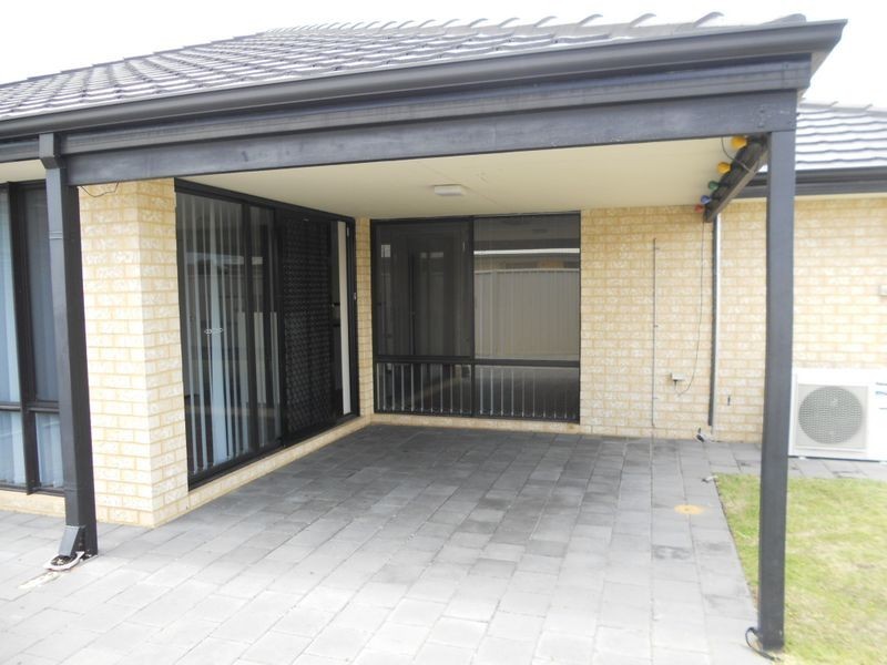 10 Sanctuary Drive, Bertram WA 6167