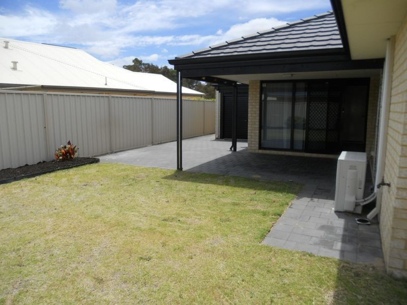 10 Sanctuary Drive, Bertram WA 6167