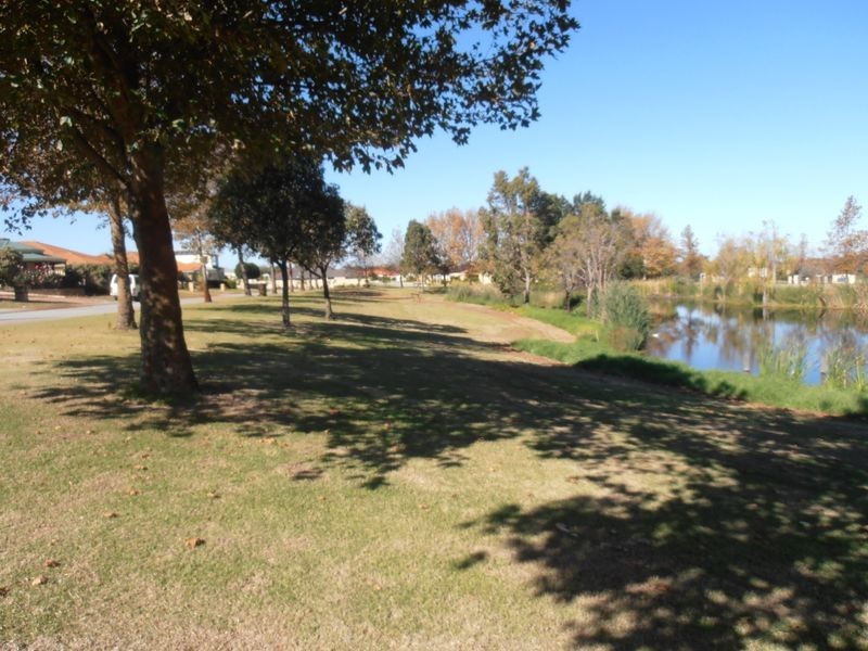 12 Chipperton Road, Bertram WA 6167