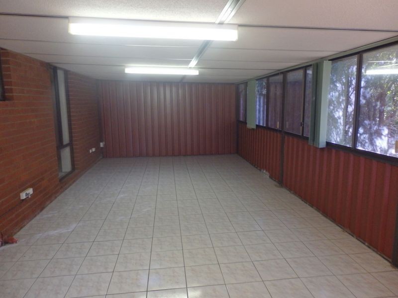 6 Grange Drive, Cooloongup WA 6168