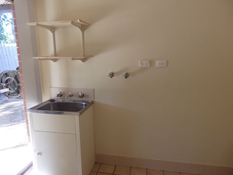 6 Grange Drive, Cooloongup WA 6168