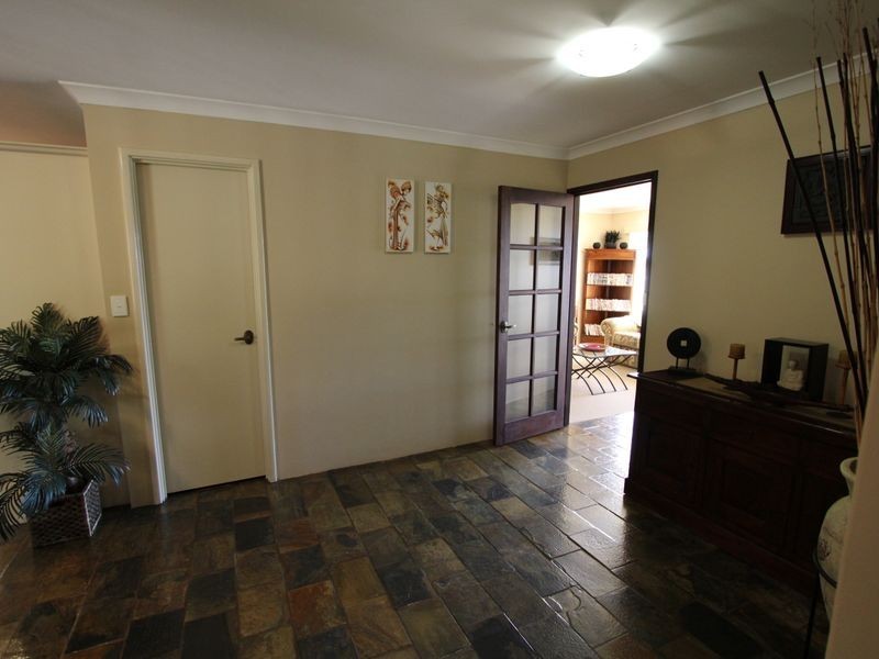 21 Brignell Gardens, Parmelia WA 6167