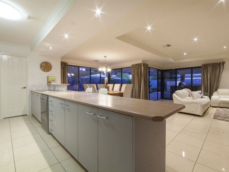 3 Ficifolia Brace, Baldivis WA 6171