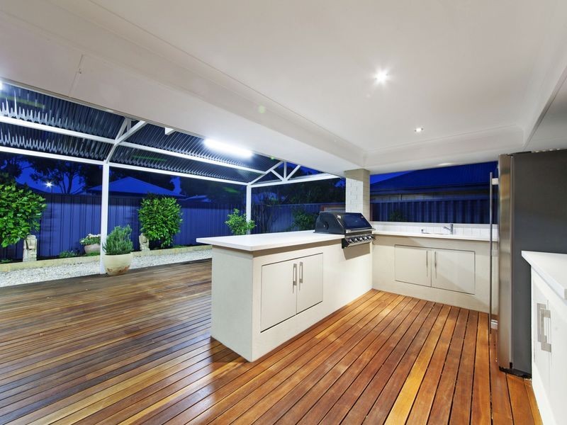 3 Ficifolia Brace, Baldivis WA 6171