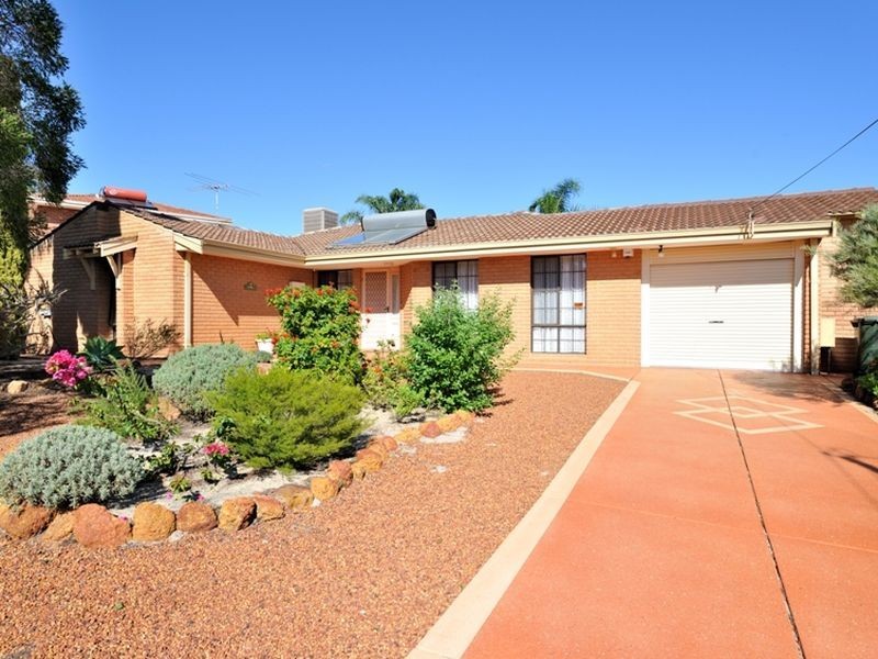 14 Falcon Court, High Wycombe WA 6057