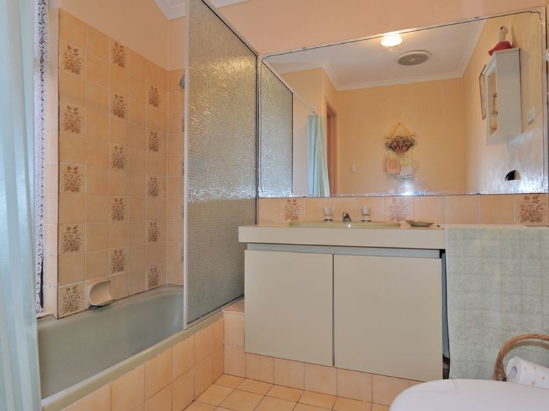 14 Falcon Court, High Wycombe WA 6057