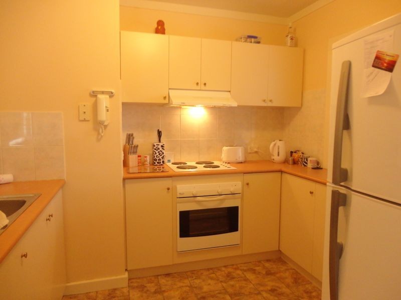 10/13 Dowling Place, Orelia WA 6167