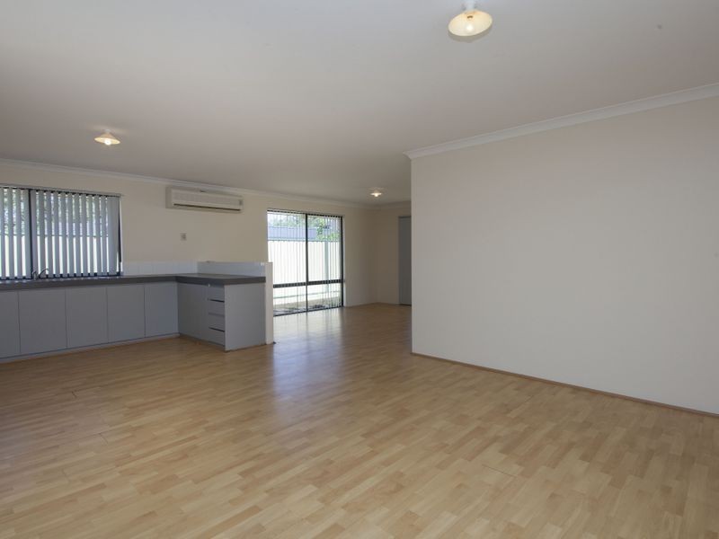 3 Pepperell Crescent, Leda WA 6170