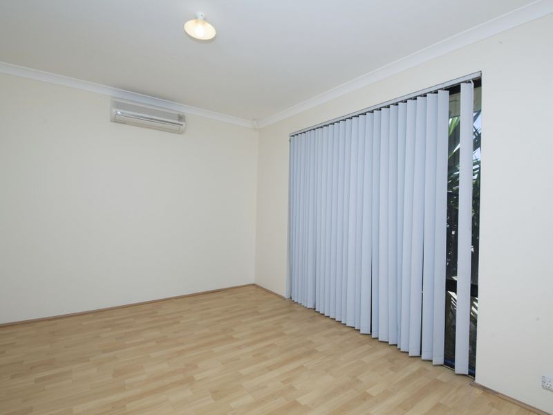 3 Pepperell Crescent, Leda WA 6170